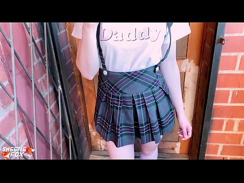 ❤️ 여학생은 그녀의 거시기를 깊이 빨고 수업 ​​대신 성교합니다. ️❌ 아름다운 포르노 우리 ko.allo-sex.ru ☑